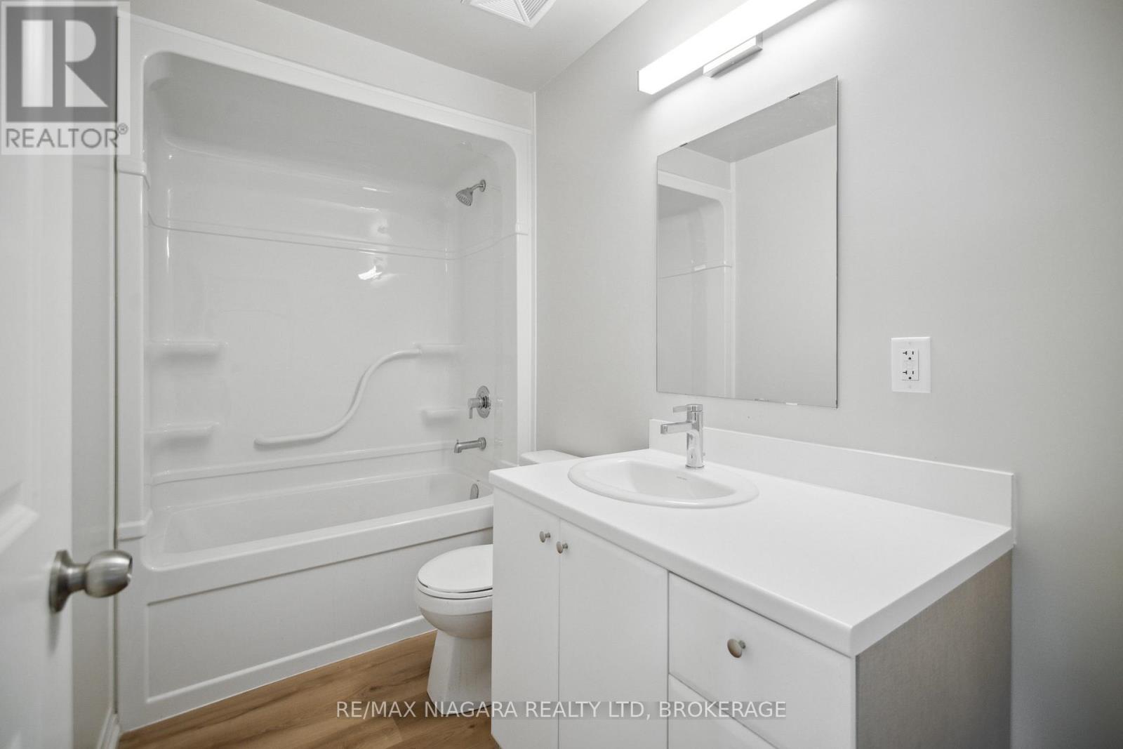 443 - 50 Herrick Avenue, St. Catharines, Ontario  L2P 2S4 - Photo 9 - X13511660