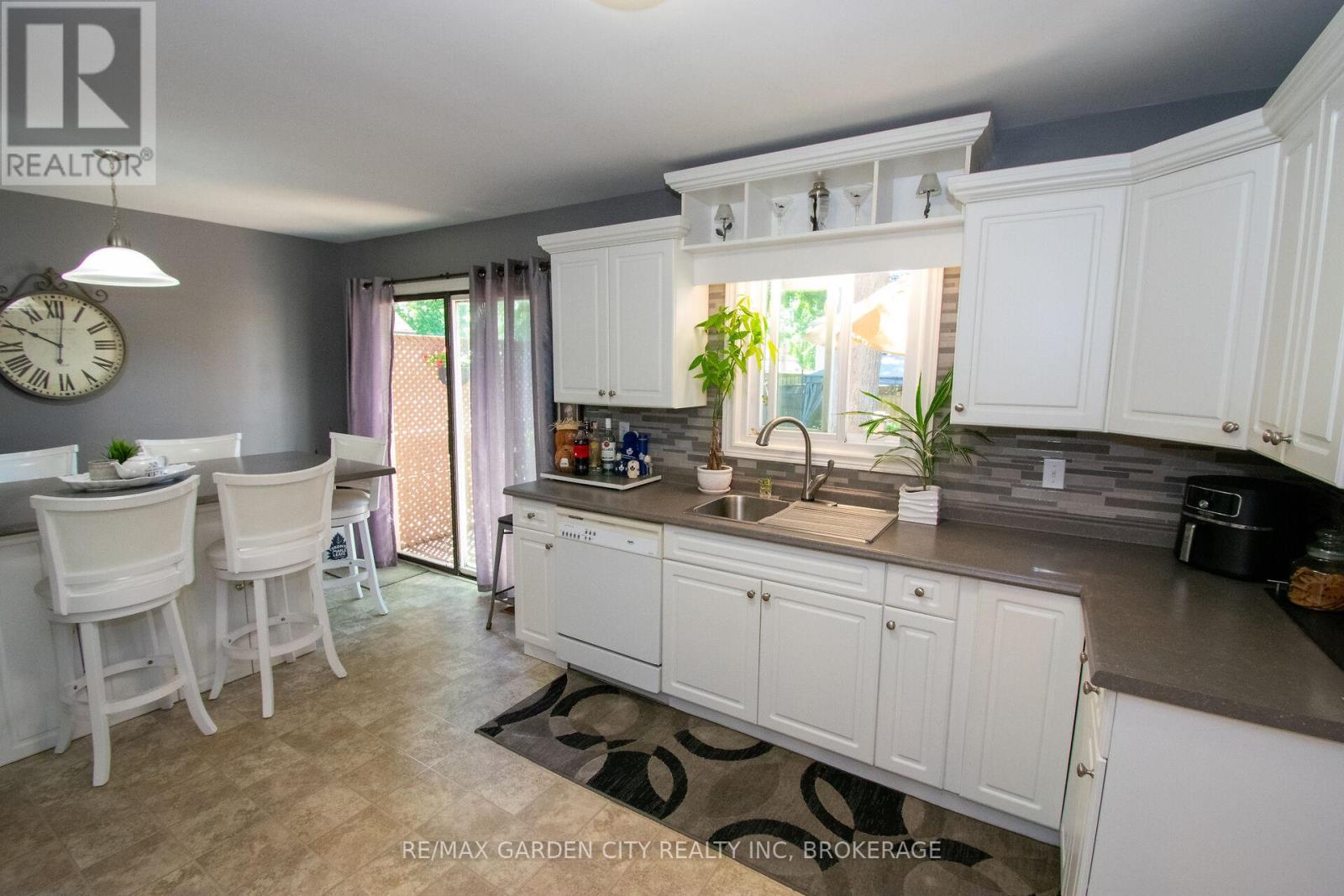 203 Leaside Drive, Welland, Ontario  L3C 6N4 - Photo 15 - X13512012