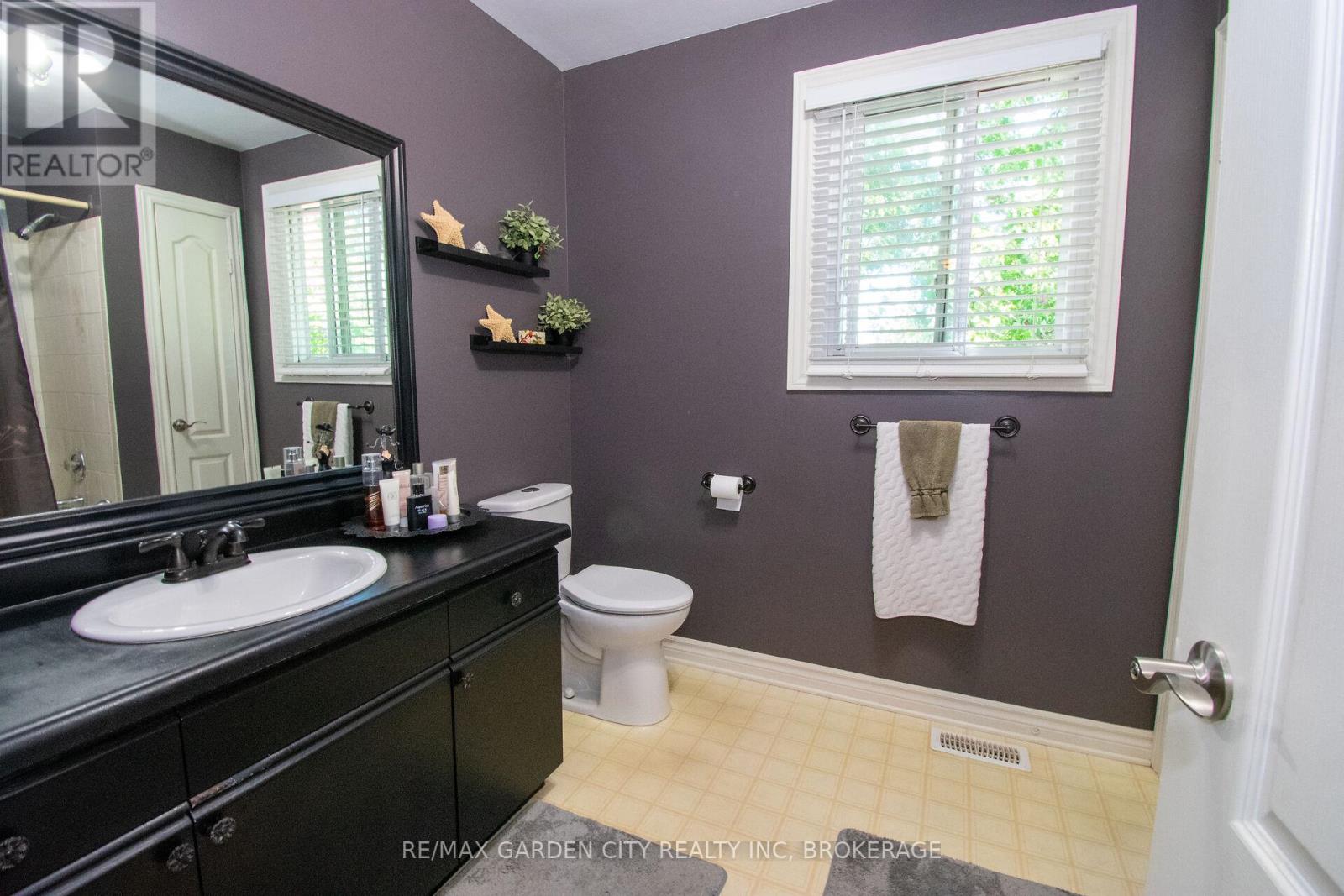 203 Leaside Drive, Welland, Ontario  L3C 6N4 - Photo 26 - X13512012