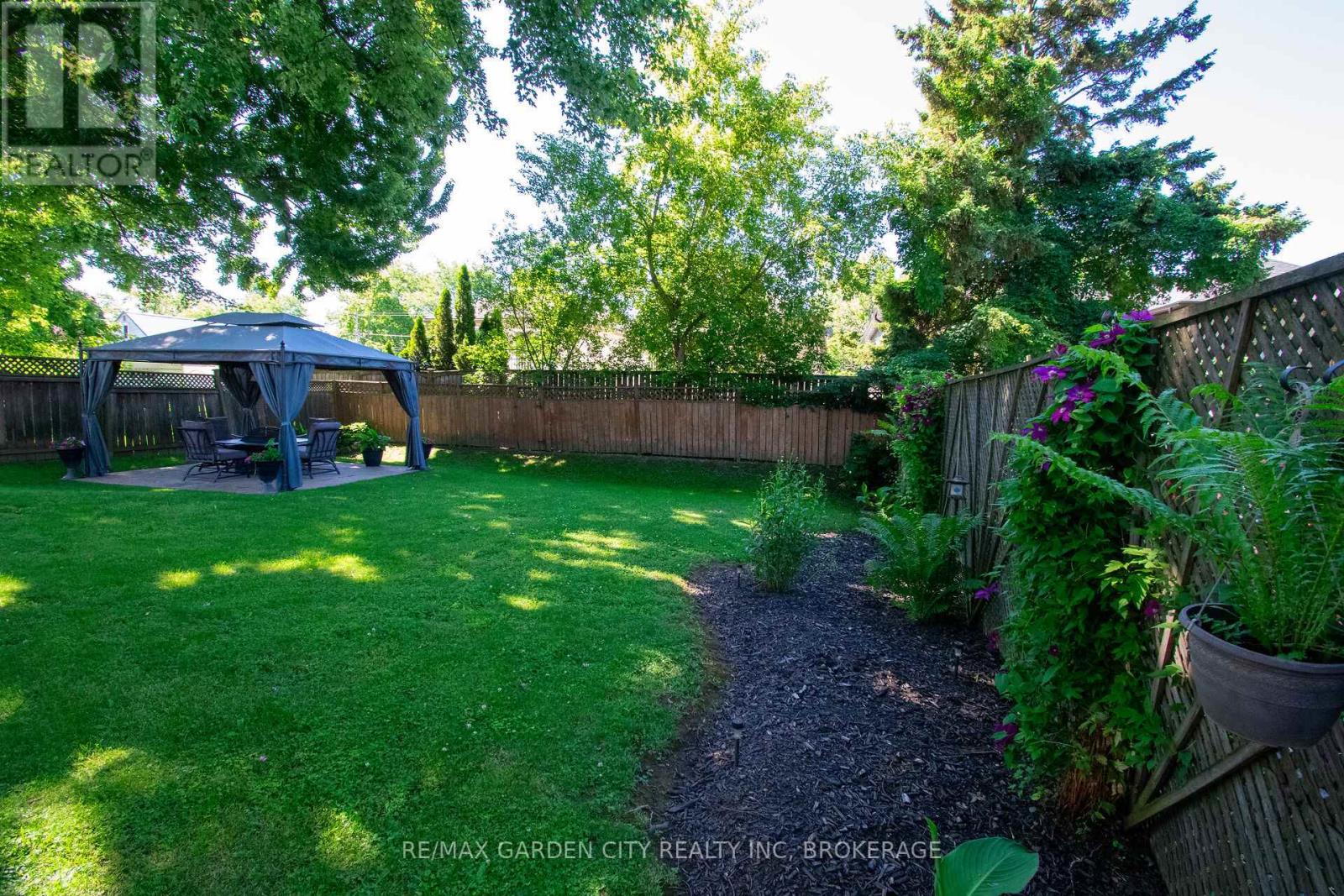203 Leaside Drive, Welland, Ontario  L3C 6N4 - Photo 36 - X13512012