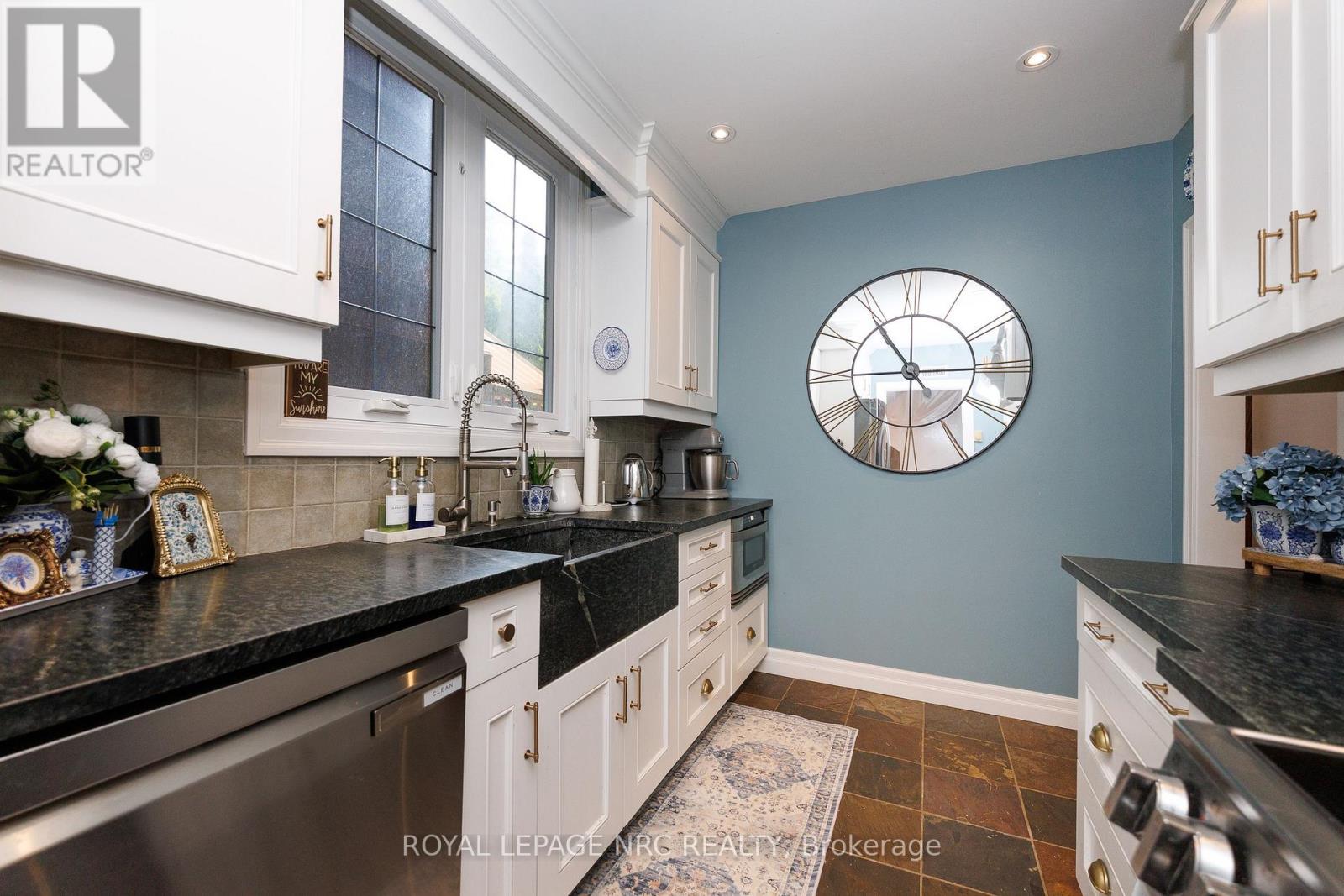 52 Yates Street, St. Catharines, Ontario  L2R 5R5 - Photo 14 - X13512032