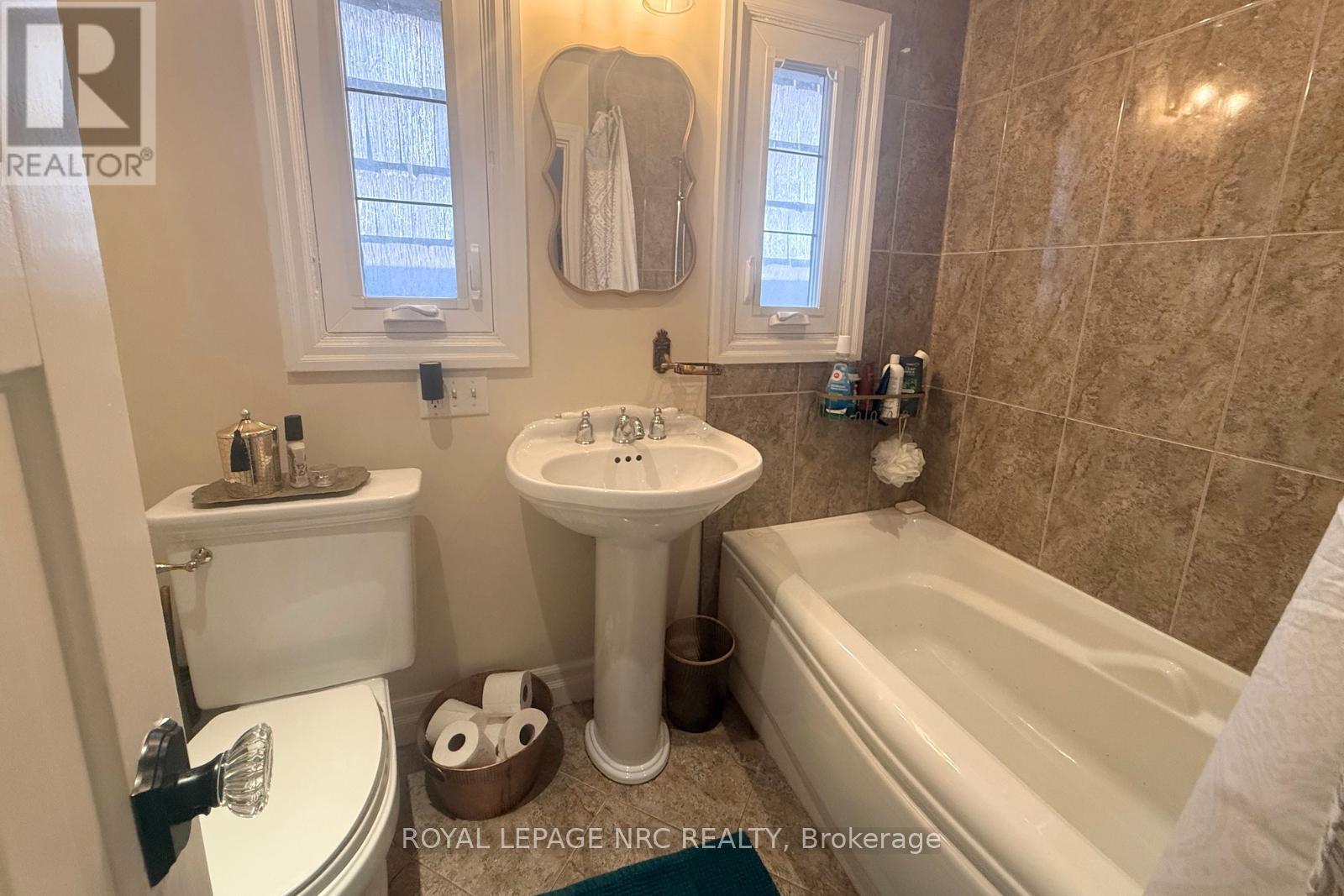 52 Yates Street, St. Catharines, Ontario  L2R 5R5 - Photo 27 - X13512032