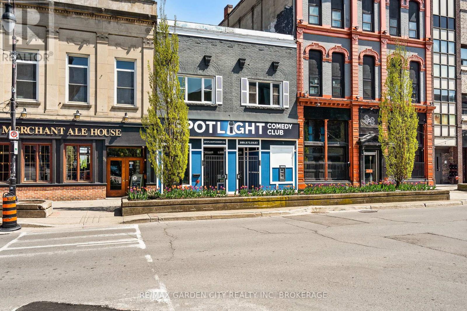 90 ST. PAUL STREET, St. Catharines, Ontario