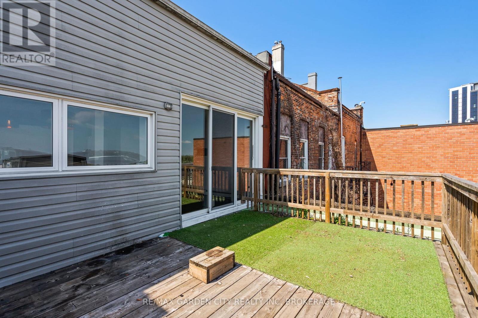 90 St. Paul Street, St. Catharines, Ontario  L2R 3M2 - Photo 21 - X13512530