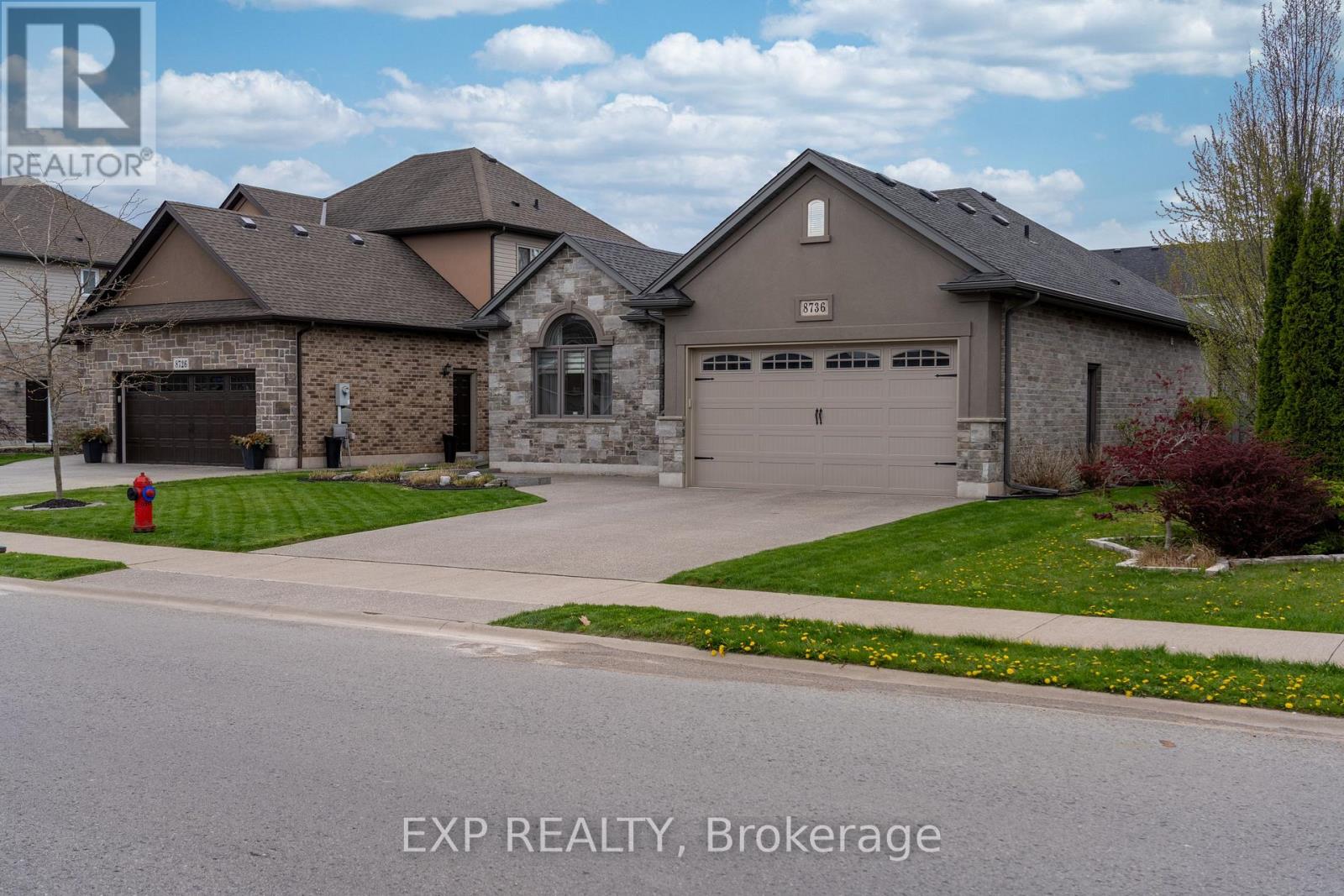 8736 Angie Drive, Niagara Falls, Ontario  L2H 0H9 - Photo 2 - X13512626