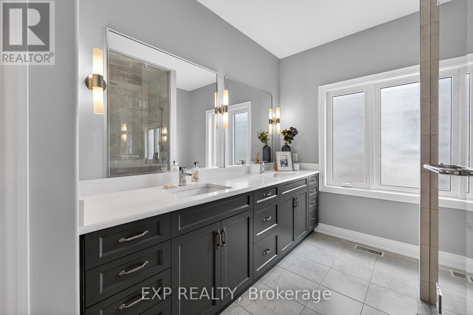 8736 Angie Drive, Niagara Falls, Ontario  L2H 0H9 - Photo 25 - X13512626