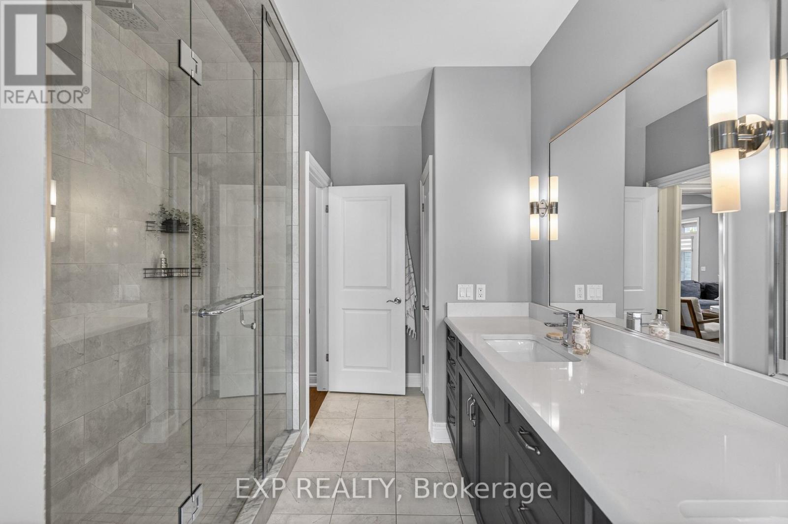 8736 Angie Drive, Niagara Falls, Ontario  L2H 0H9 - Photo 26 - X13512626