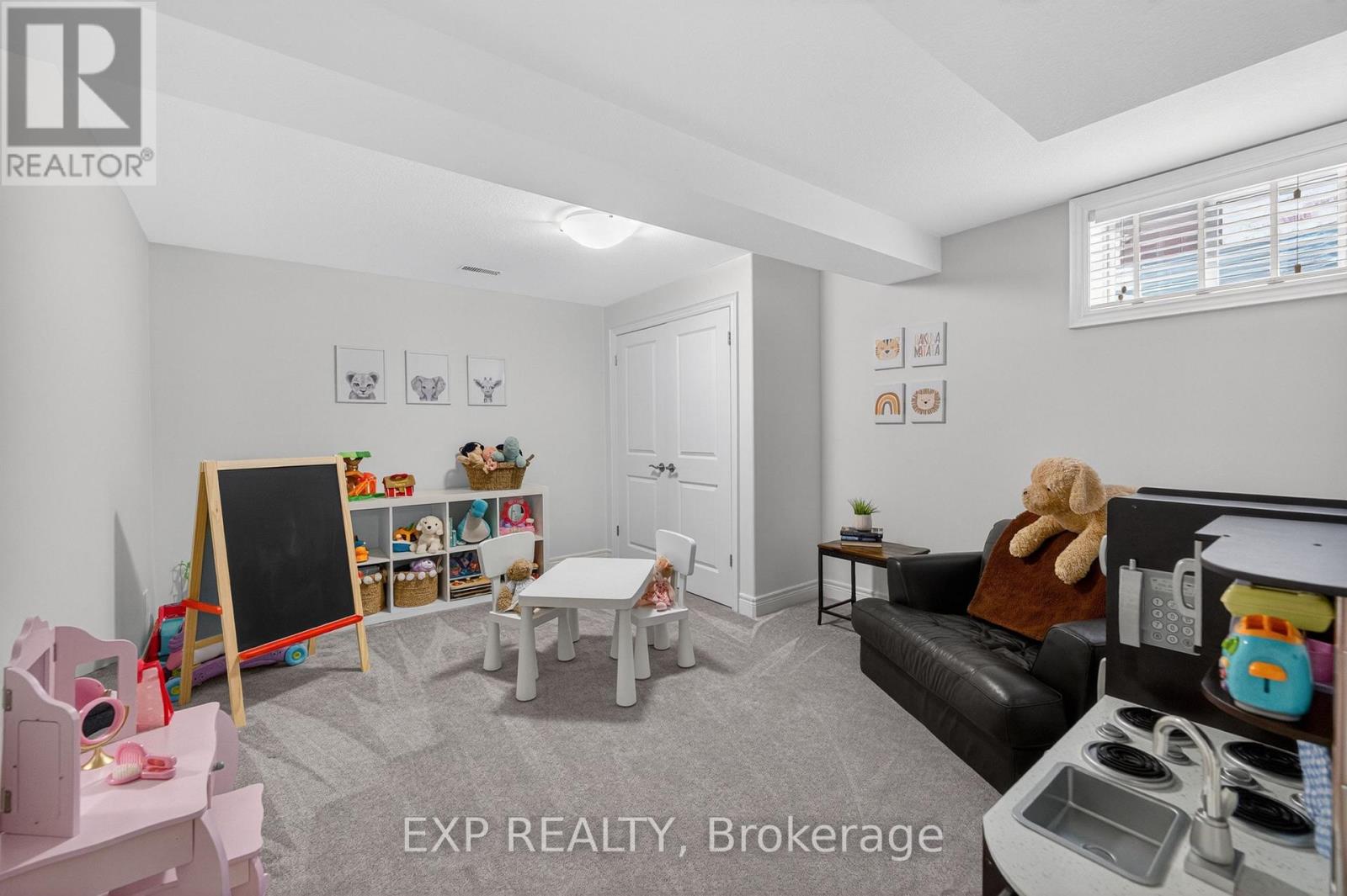 8736 Angie Drive, Niagara Falls, Ontario  L2H 0H9 - Photo 40 - X13512626