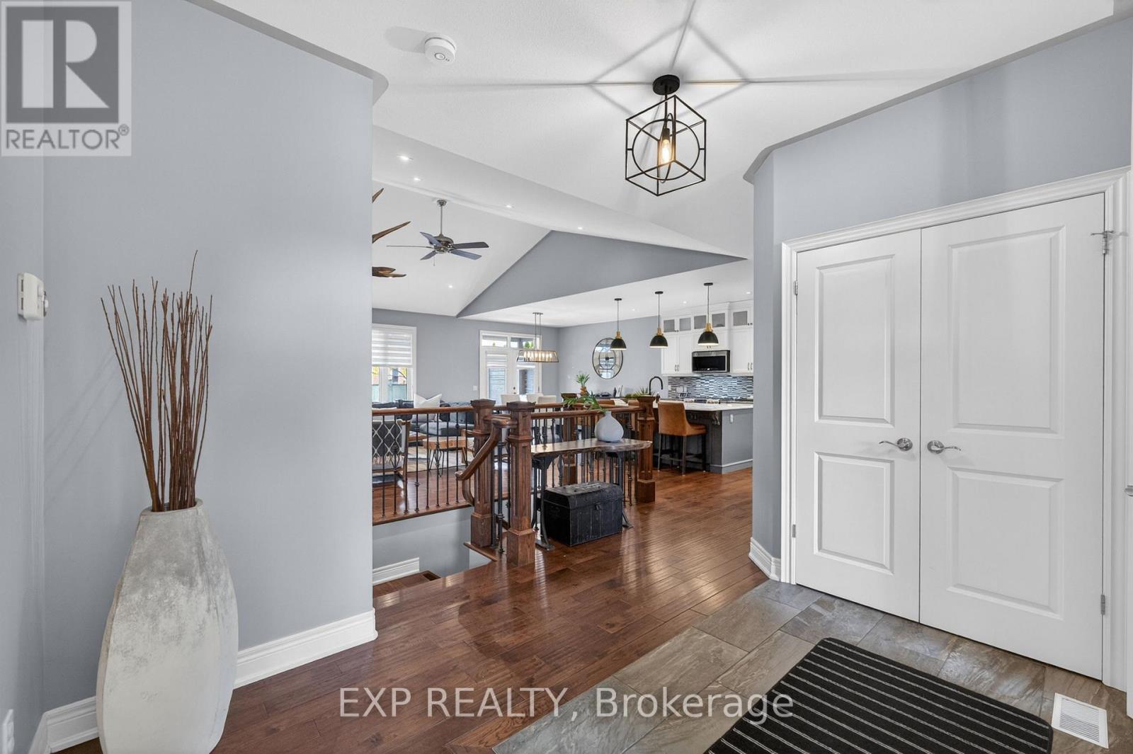 8736 Angie Drive, Niagara Falls, Ontario  L2H 0H9 - Photo 8 - X13512626