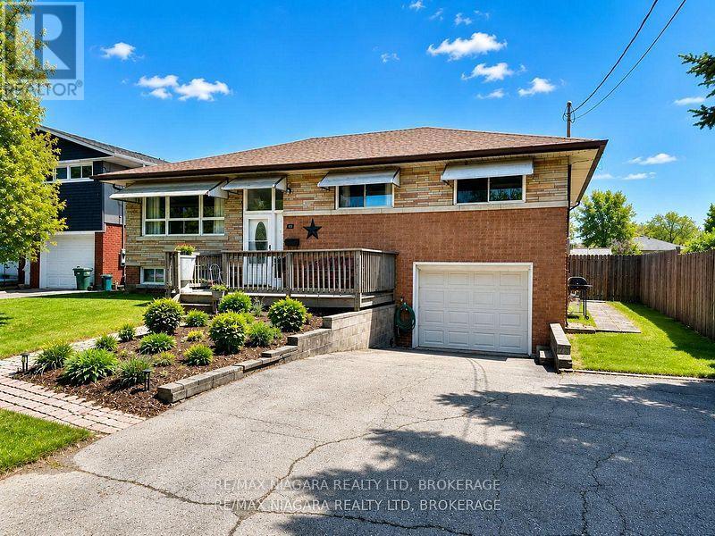 13 Ridgewood Avenue, Port Colborne, Ontario  L3K 5N5 - Photo 2 - X13512772