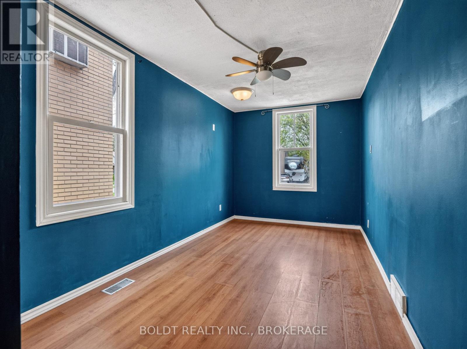 78 Maple Street, St. Catharines, Ontario  L2R 2B2 - Photo 11 - X13505766