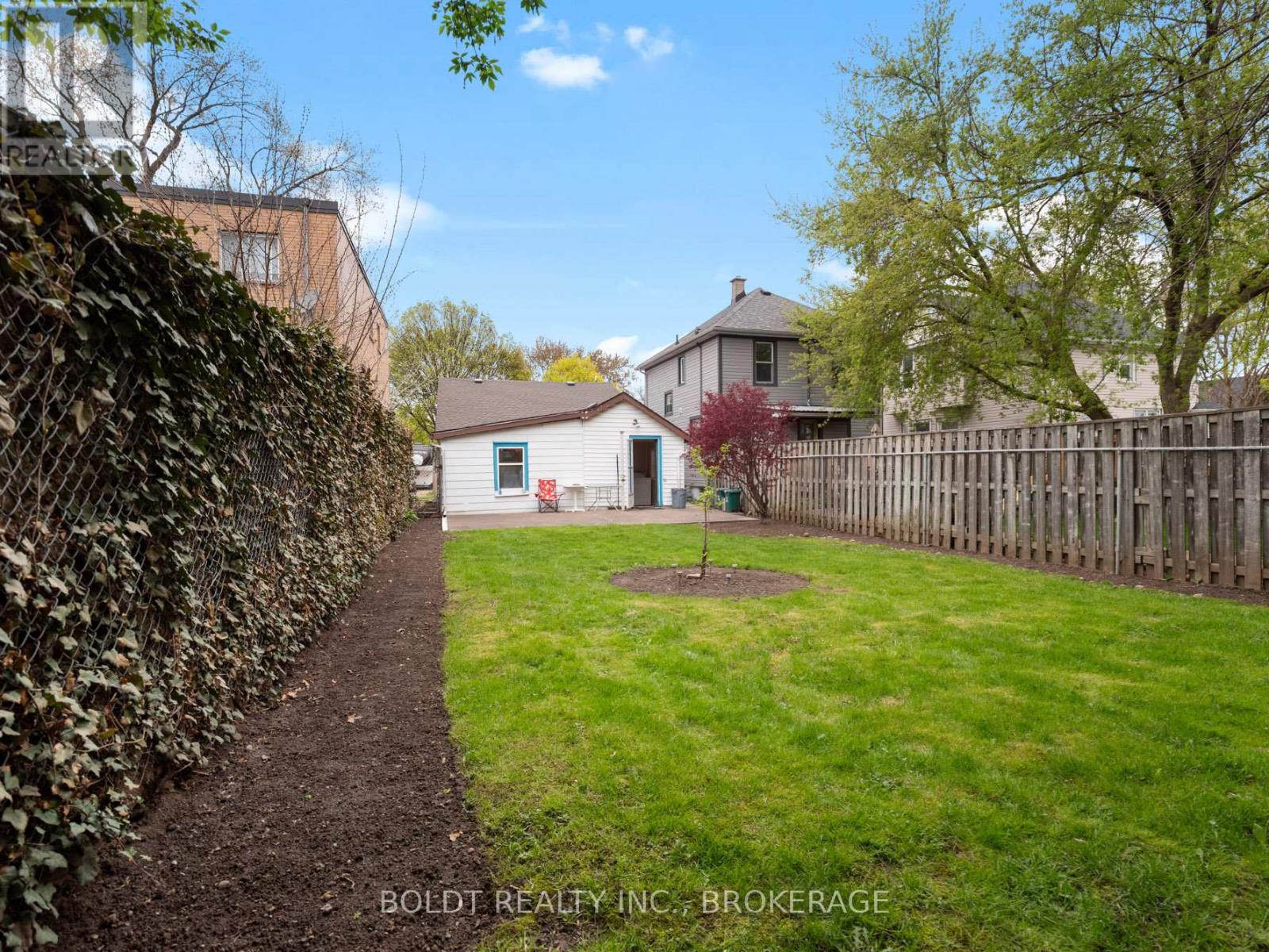 78 Maple Street, St. Catharines, Ontario  L2R 2B2 - Photo 24 - X13505766