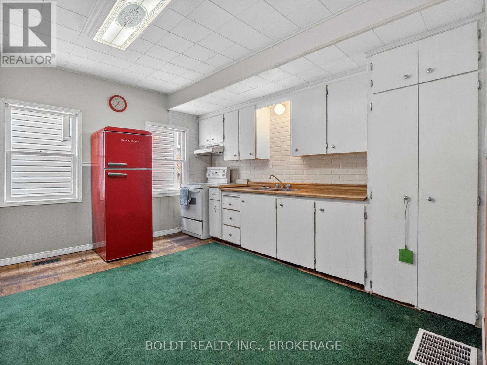 78 Maple Street, St. Catharines, Ontario  L2R 2B2 - Photo 7 - X13505766