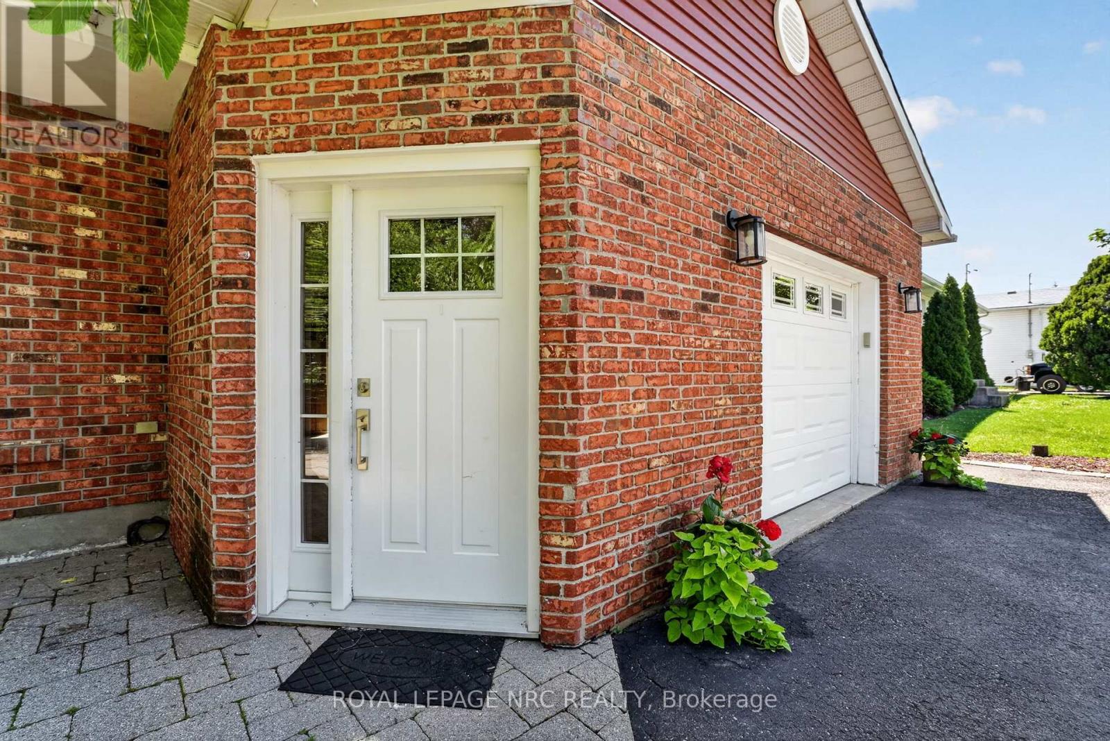 3532 Black Creek Road, Fort Erie, Ontario  L0S 1S0 - Photo 4 - X13513664
