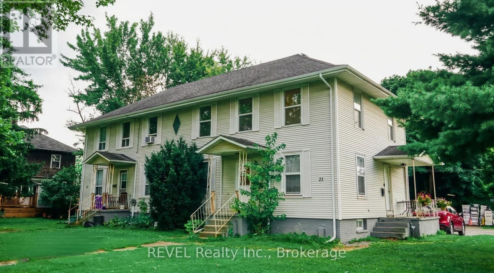 Upper - 21 Plymouth Road, Welland, Ontario  L3B 3C4 - Photo 2 - X13513926