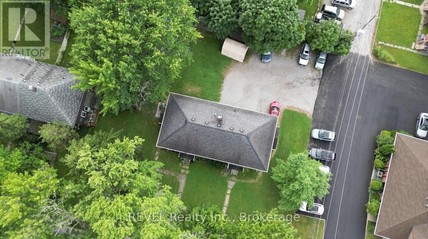 Upper - 21 Plymouth Road, Welland, Ontario  L3B 3C4 - Photo 27 - X13513926