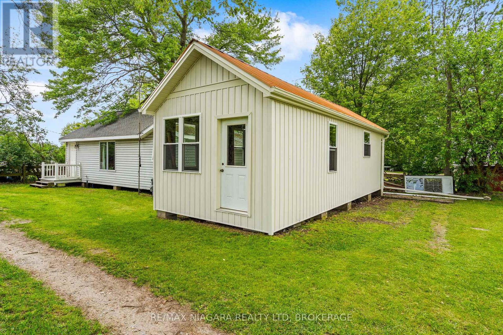 12213 Lakeshore Road, Wainfleet, Ontario  L0S 1V0 - Photo 3 - X13515536