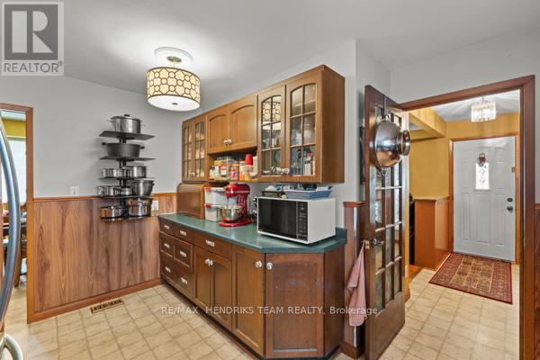 33 Meadowbrook Crescent, St. Catharines, Ontario  L2M 7G8 - Photo 12 - X13515764