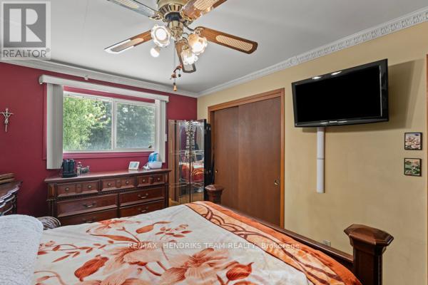 33 Meadowbrook Crescent, St. Catharines, Ontario  L2M 7G8 - Photo 15 - X13515764