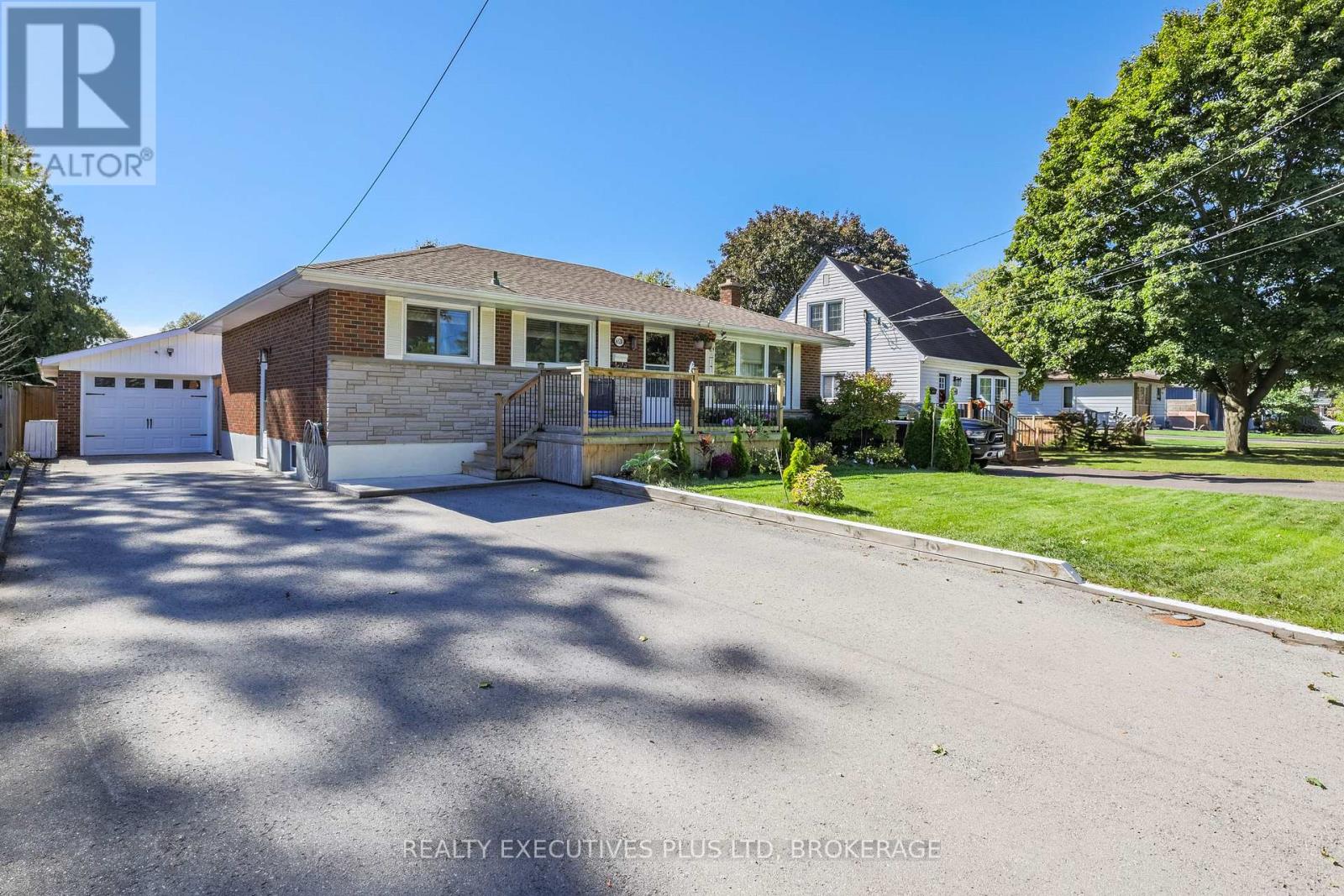 6528 STAMFORD GREEN DRIVE, Niagara Falls, Ontario