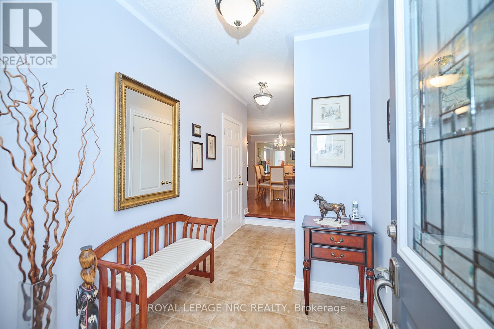 4 Alex Grant Place, St. Catharines, Ontario  L2P 0A2 - Photo 3 - X13517098