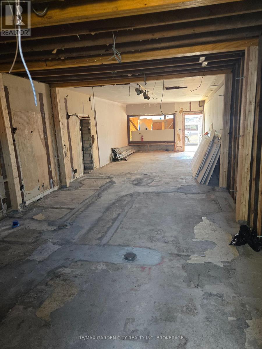 2 - 5126 Victoria Avenue, Niagara Falls, Ontario  L2E 4E3 - Photo 3 - X13517250
