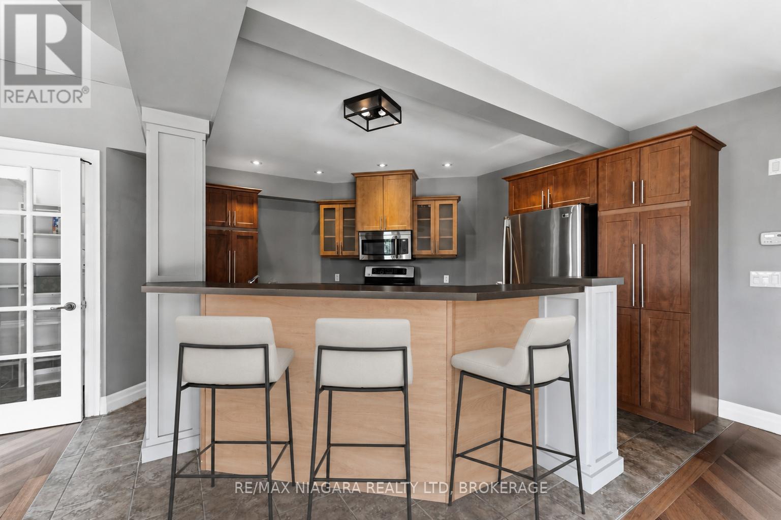 291 Vine Street, St. Catharines, Ontario  L2M 4T4 - Photo 16 - X13517320
