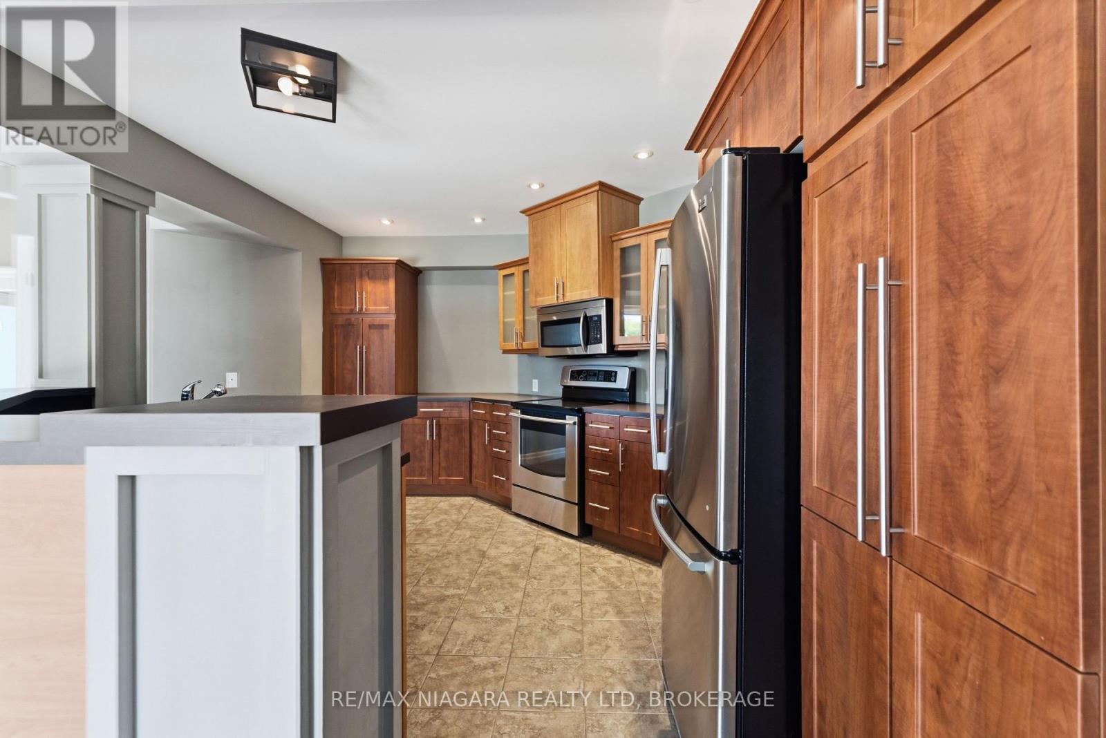 291 Vine Street, St. Catharines, Ontario  L2M 4T4 - Photo 17 - X13517320
