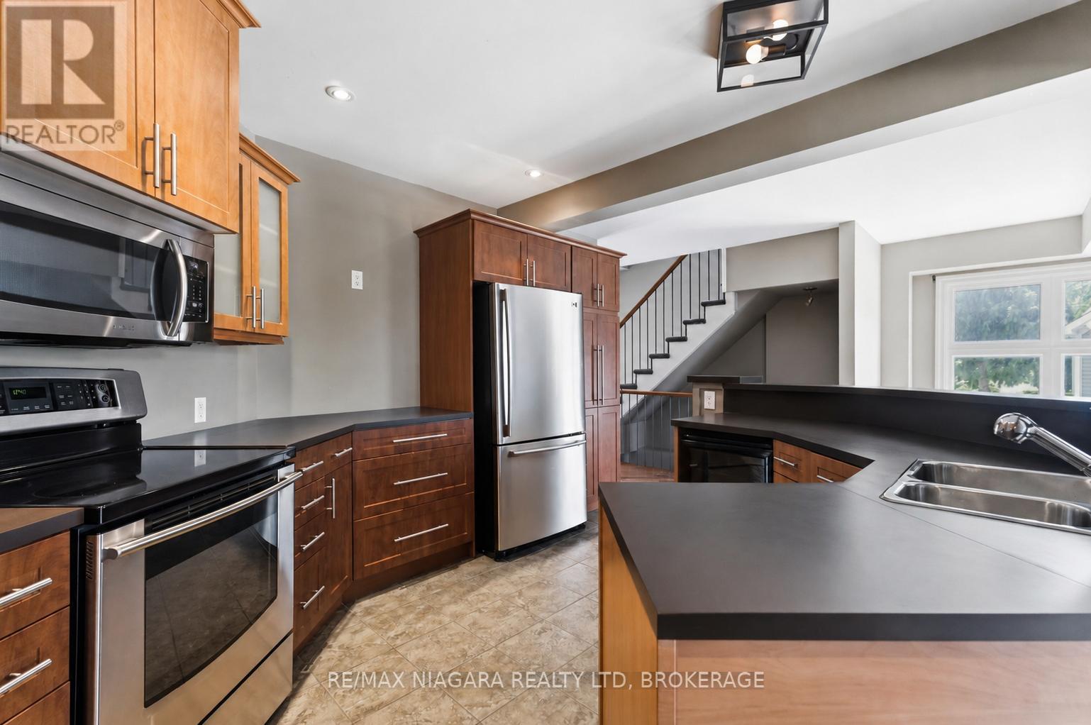 291 Vine Street, St. Catharines, Ontario  L2M 4T4 - Photo 19 - X13517320