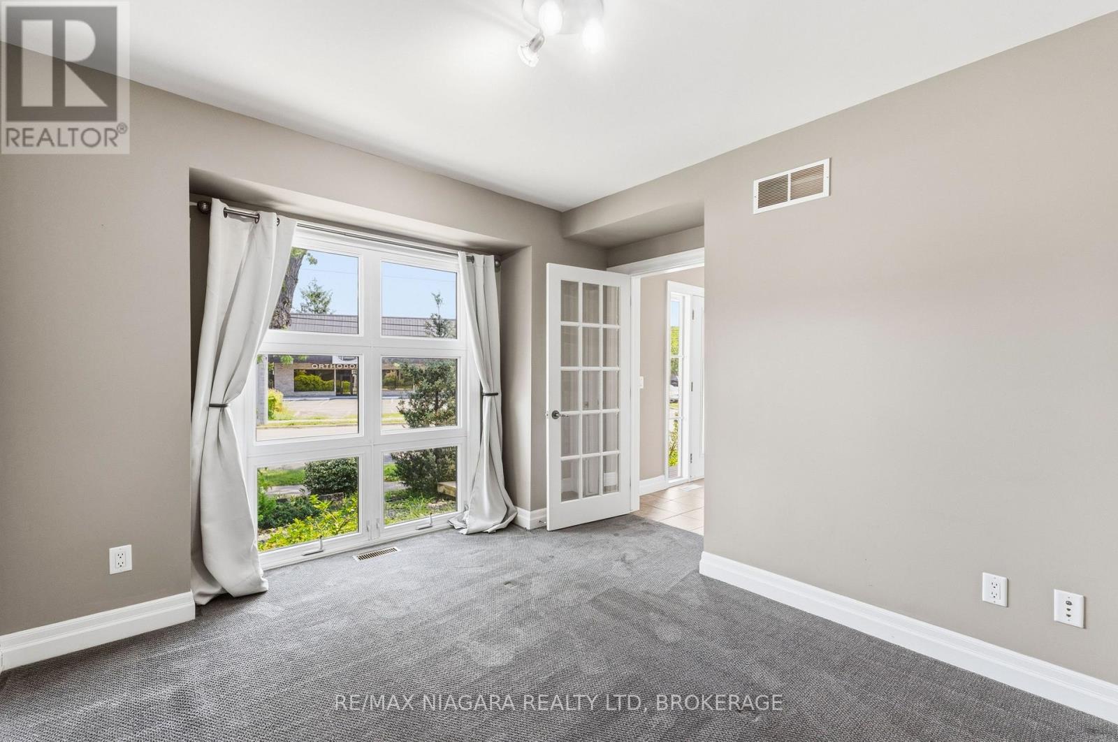 291 Vine Street, St. Catharines, Ontario  L2M 4T4 - Photo 6 - X13517320