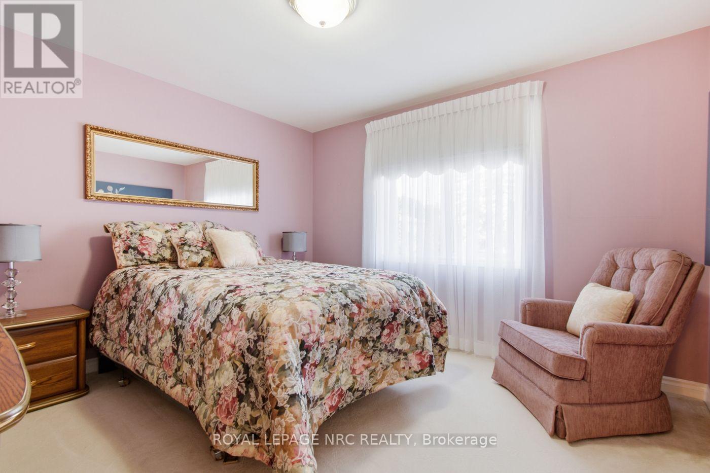 4 Greenvale Court, Pelham, Ontario  L0S 1E1 - Photo 25 - X13517520