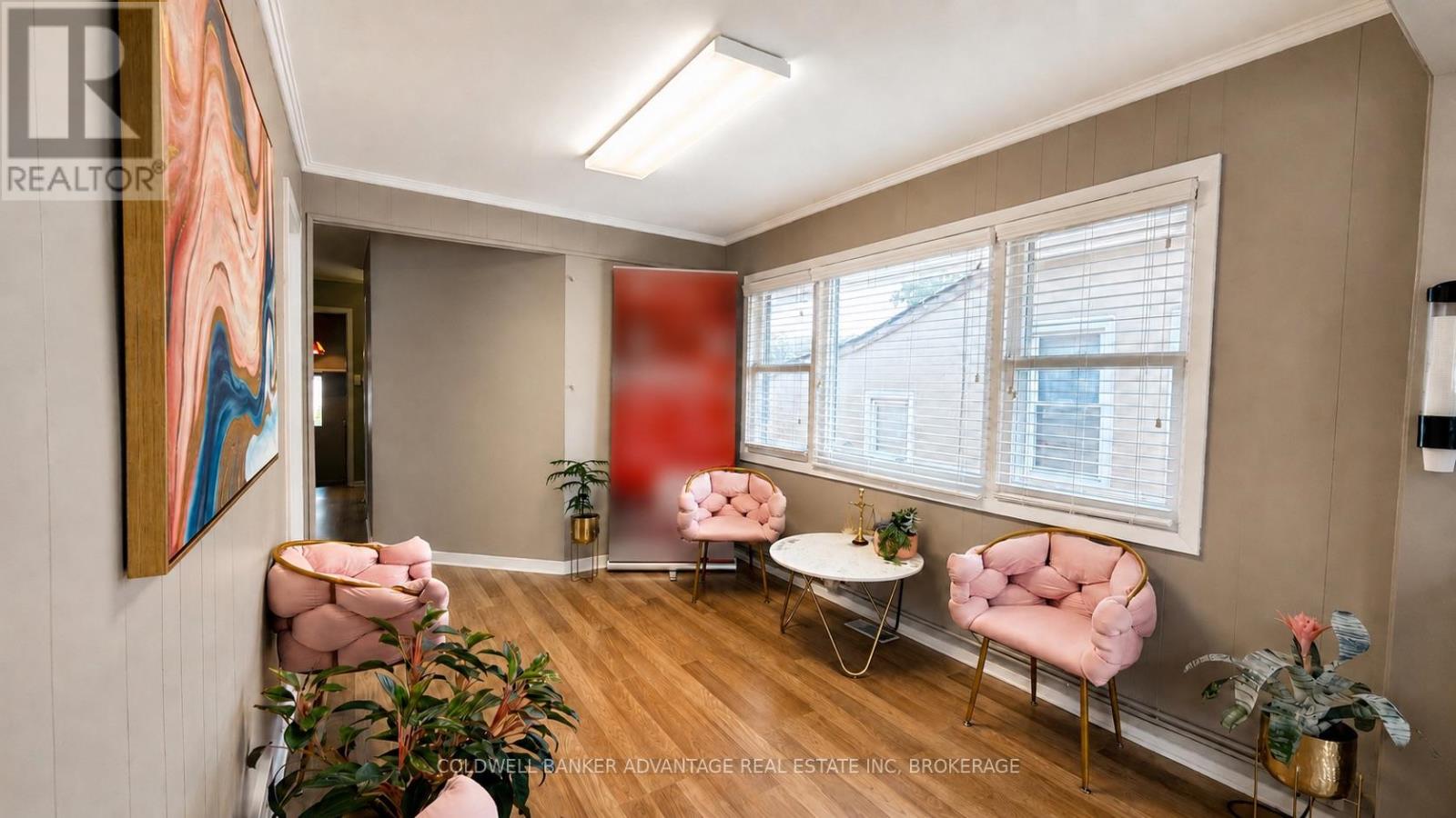 33 Raymond Street, St. Catharines, Ontario  L2R 2T3 - Photo 8 - X13517632