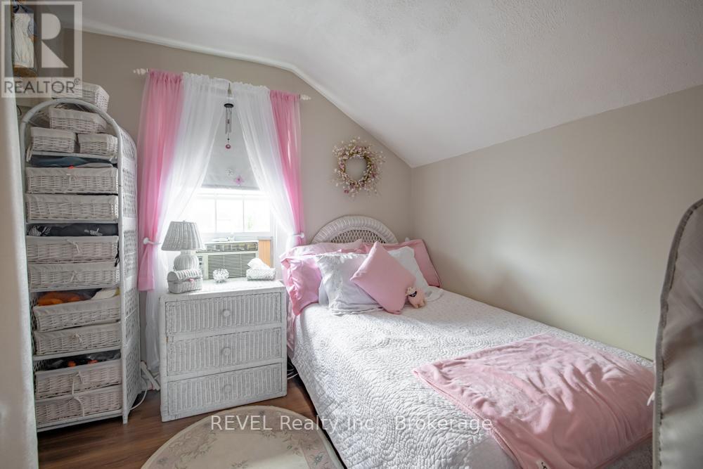 10 Wiley Street, St. Catharines, Ontario  L2R 4E5 - Photo 15 - X13517750