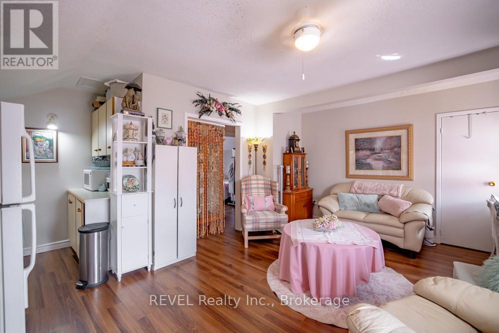 10 Wiley Street, St. Catharines, Ontario  L2R 4E5 - Photo 20 - X13517750