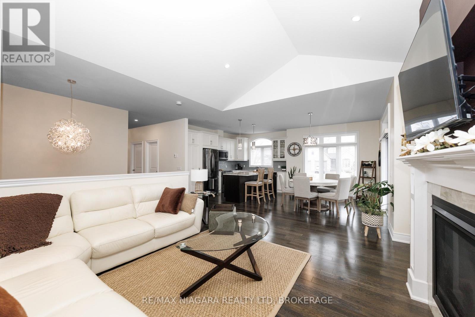 4049 Village Creek Drive, Fort Erie, Ontario  L0S 1S0 - Photo 7 - X13517970