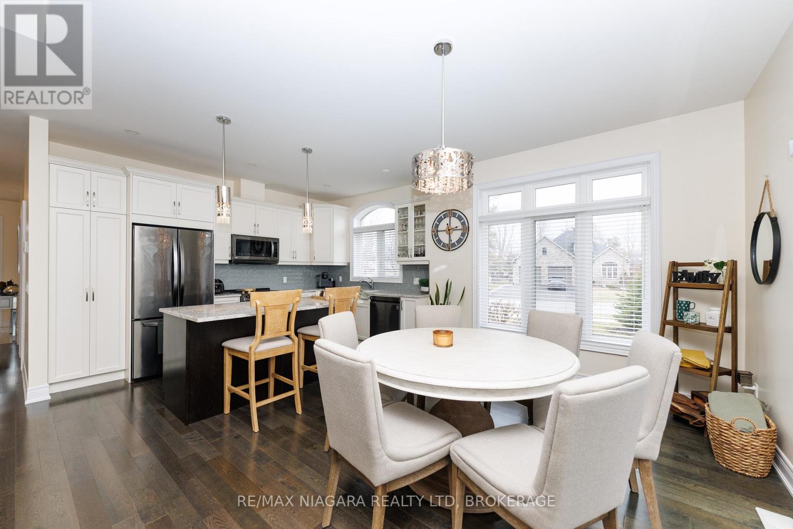 4049 Village Creek Drive, Fort Erie, Ontario  L0S 1S0 - Photo 8 - X13517970