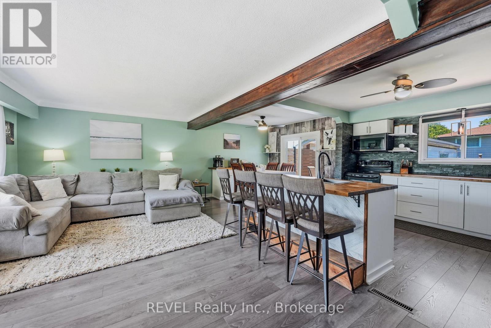 1 Idylwood Road, Welland, Ontario  L3C 1X2 - Photo 2 - X13518500