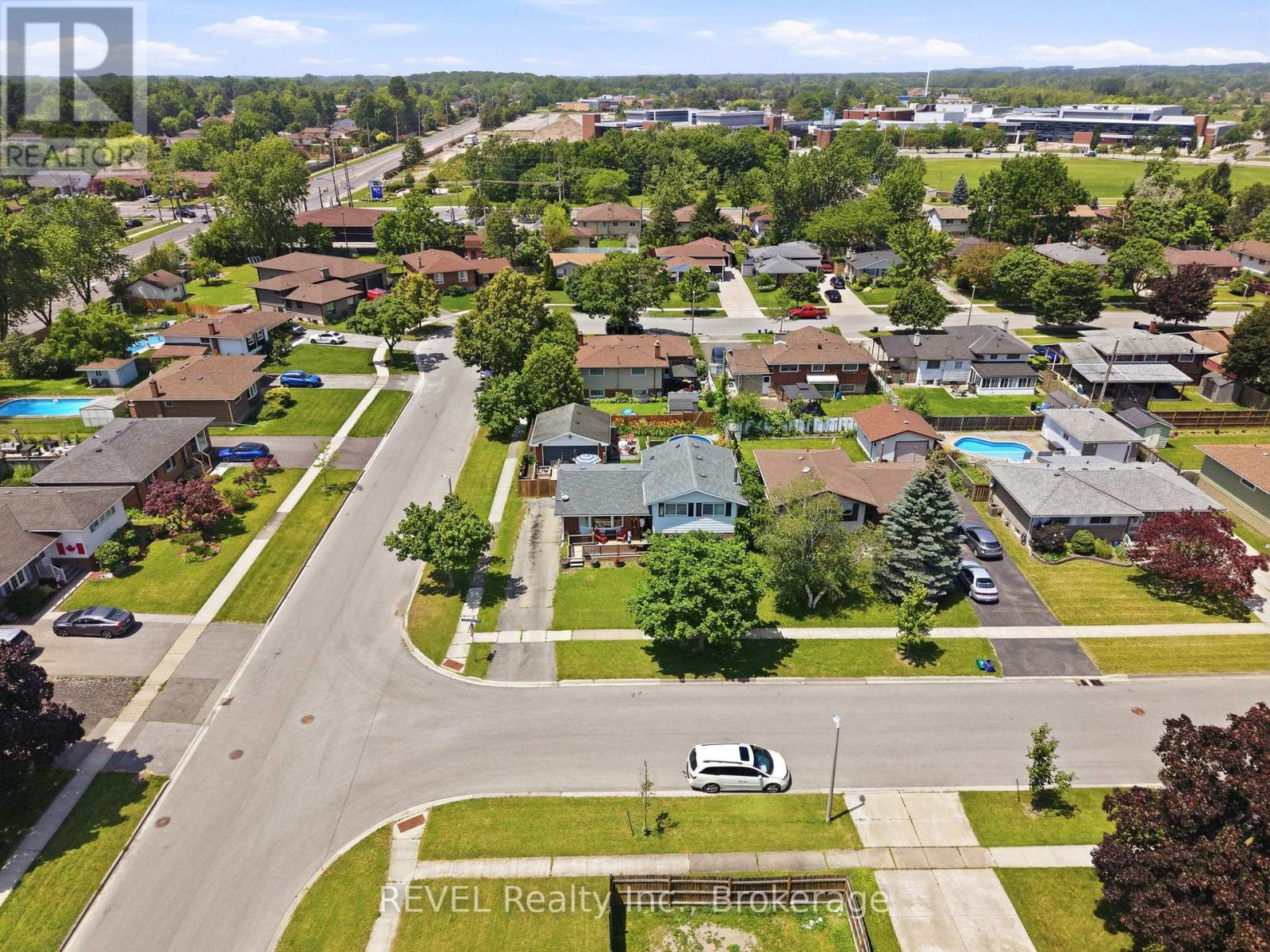 1 Idylwood Road, Welland, Ontario  L3C 1X2 - Photo 41 - X13518500