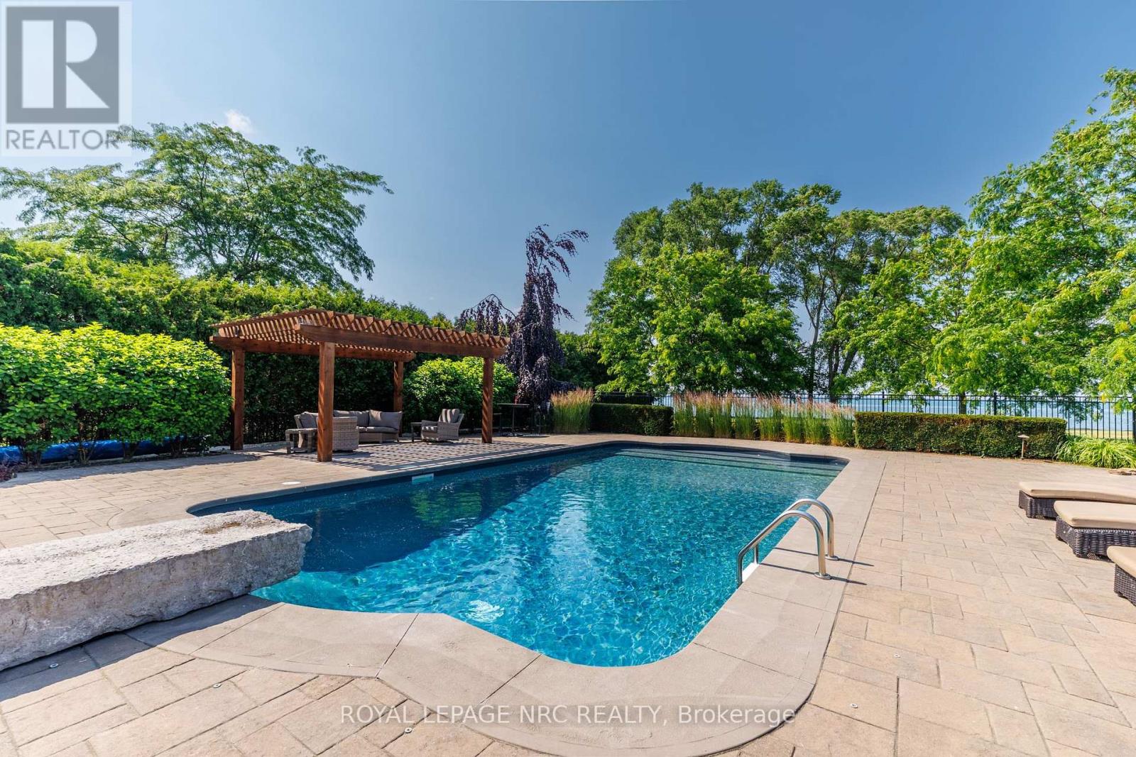 1234 Lakeshore Road, Niagara-On-The-Lake, Ontario  L0S 1T0 - Photo 42 - X13518660