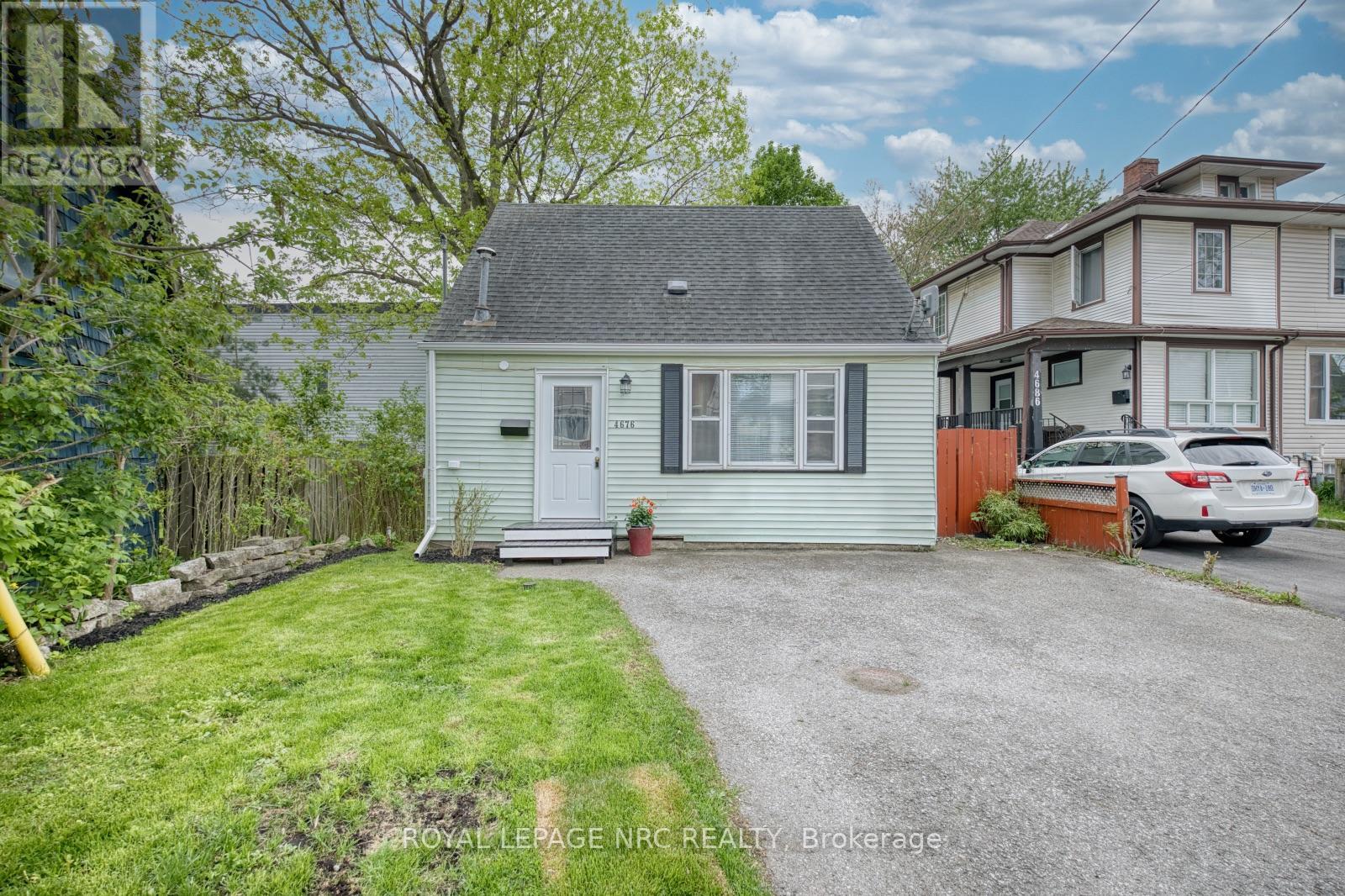 4676 MCDOUGALL CRESCENT, Niagara Falls, Ontario