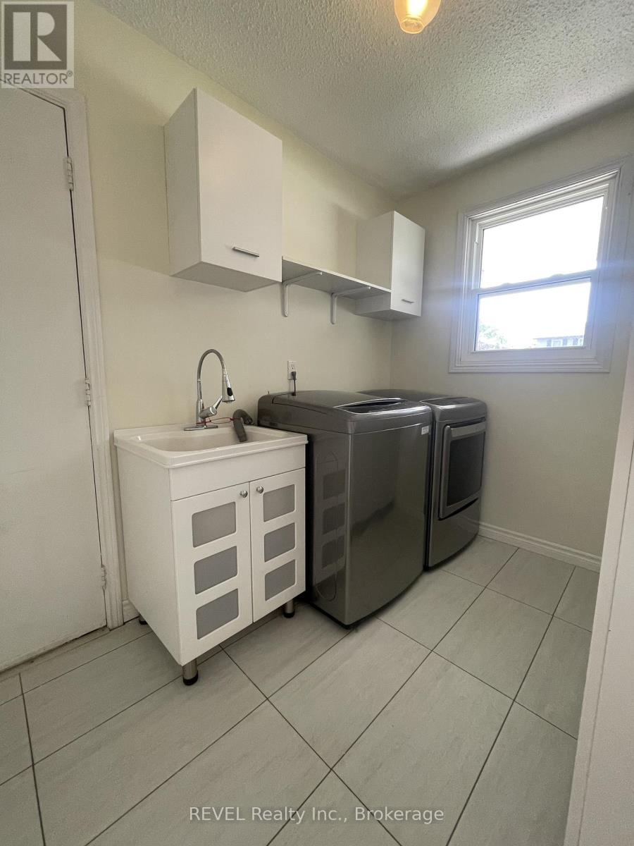 24 Rembrandt Drive, Grimsby, Ontario  L3M 5A1 - Photo 10 - X13519410