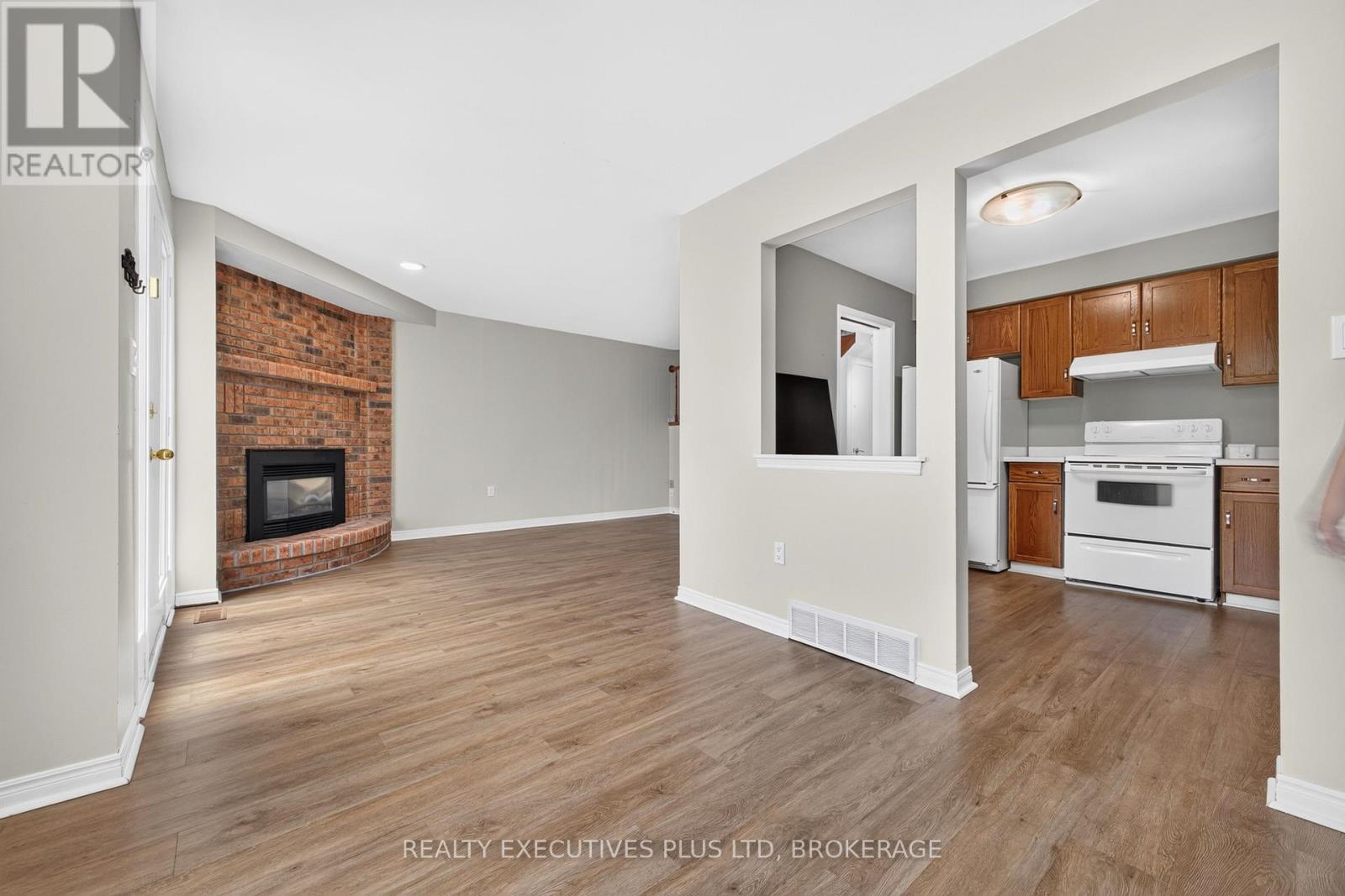 6 - 6044 Swayze Drive, Niagara Falls, Ontario  L2J 4G9 - Photo 6 - X13519464