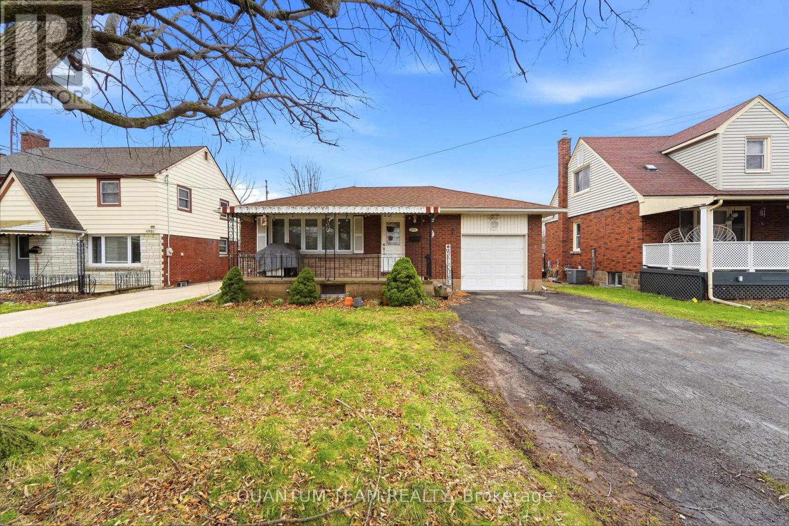 4975 HOMEWOOD AVENUE, Niagara Falls, Ontario
