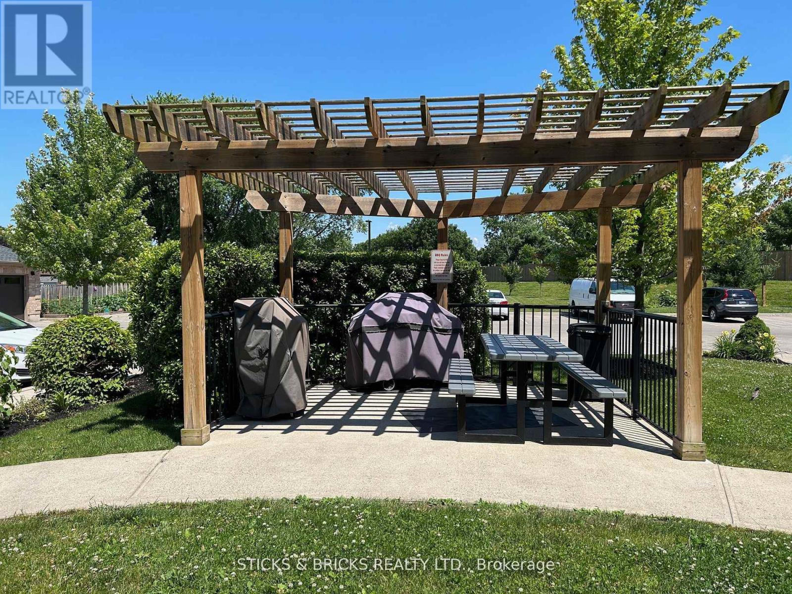 111 - 4644 Pettit Avenue, Niagara Falls, Ontario  L2E 0B4 - Photo 22 - X13520254