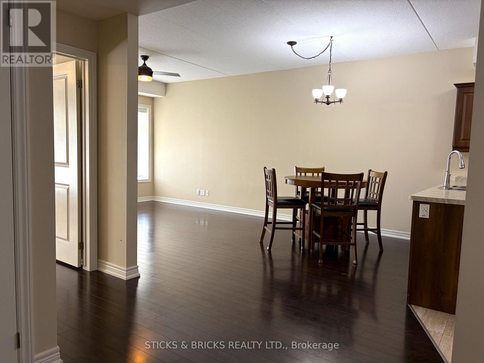 111 - 4644 Pettit Avenue, Niagara Falls, Ontario  L2E 0B4 - Photo 6 - X13520254