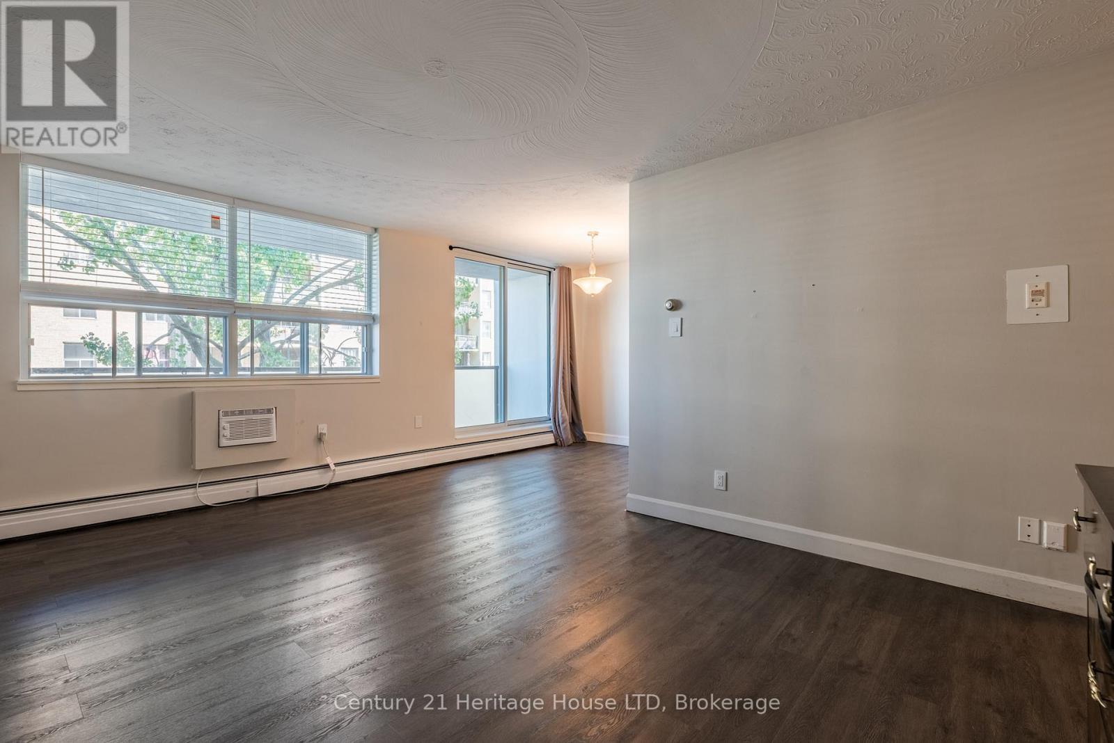 303 - 359 Geneva Street, St. Catharines, Ontario  L2N 2G5 - Photo 10 - X13520380