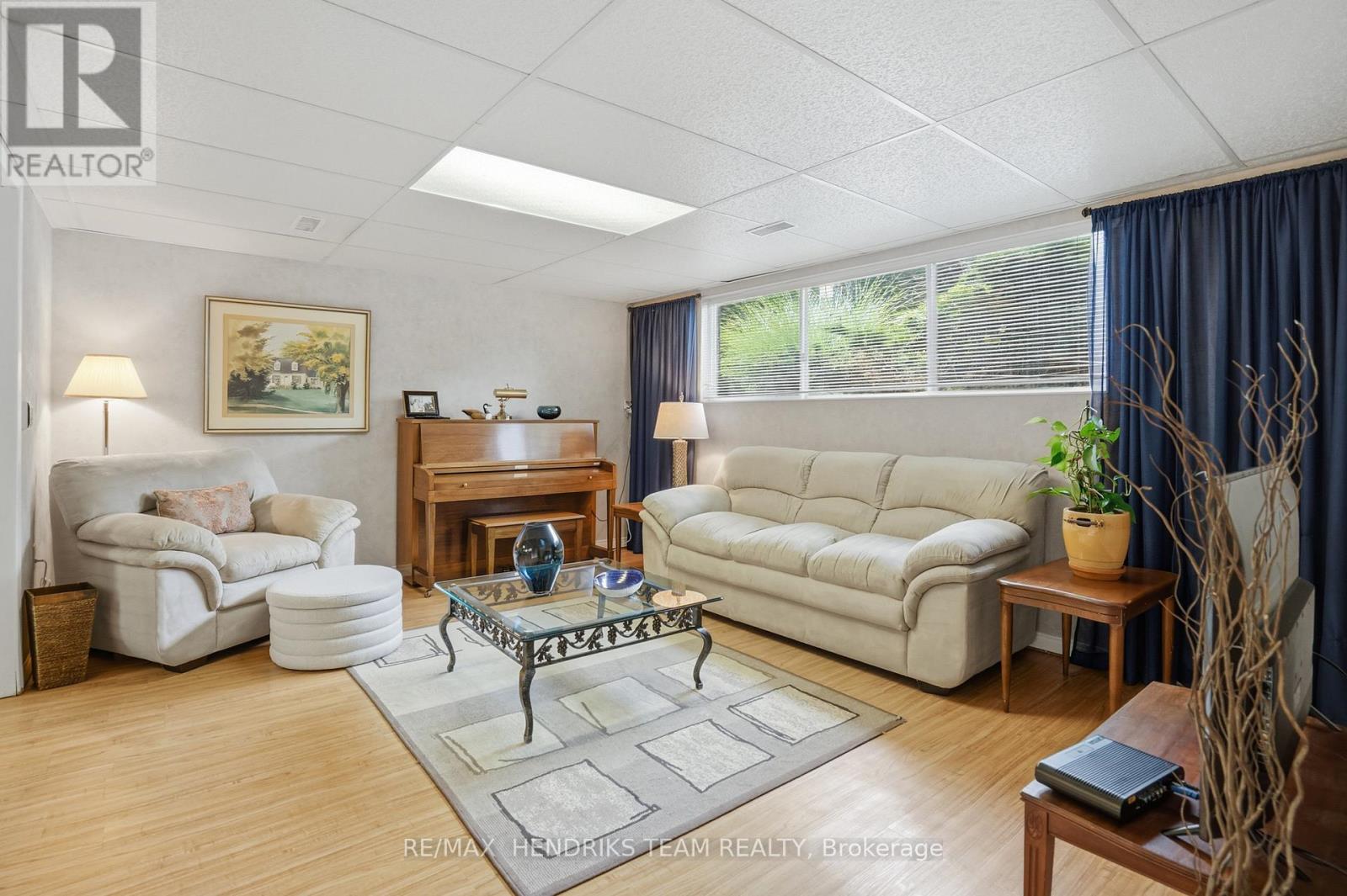 8 Tudor Gate Place, St. Catharines, Ontario  L2M 1K6 - Photo 15 - X13520696