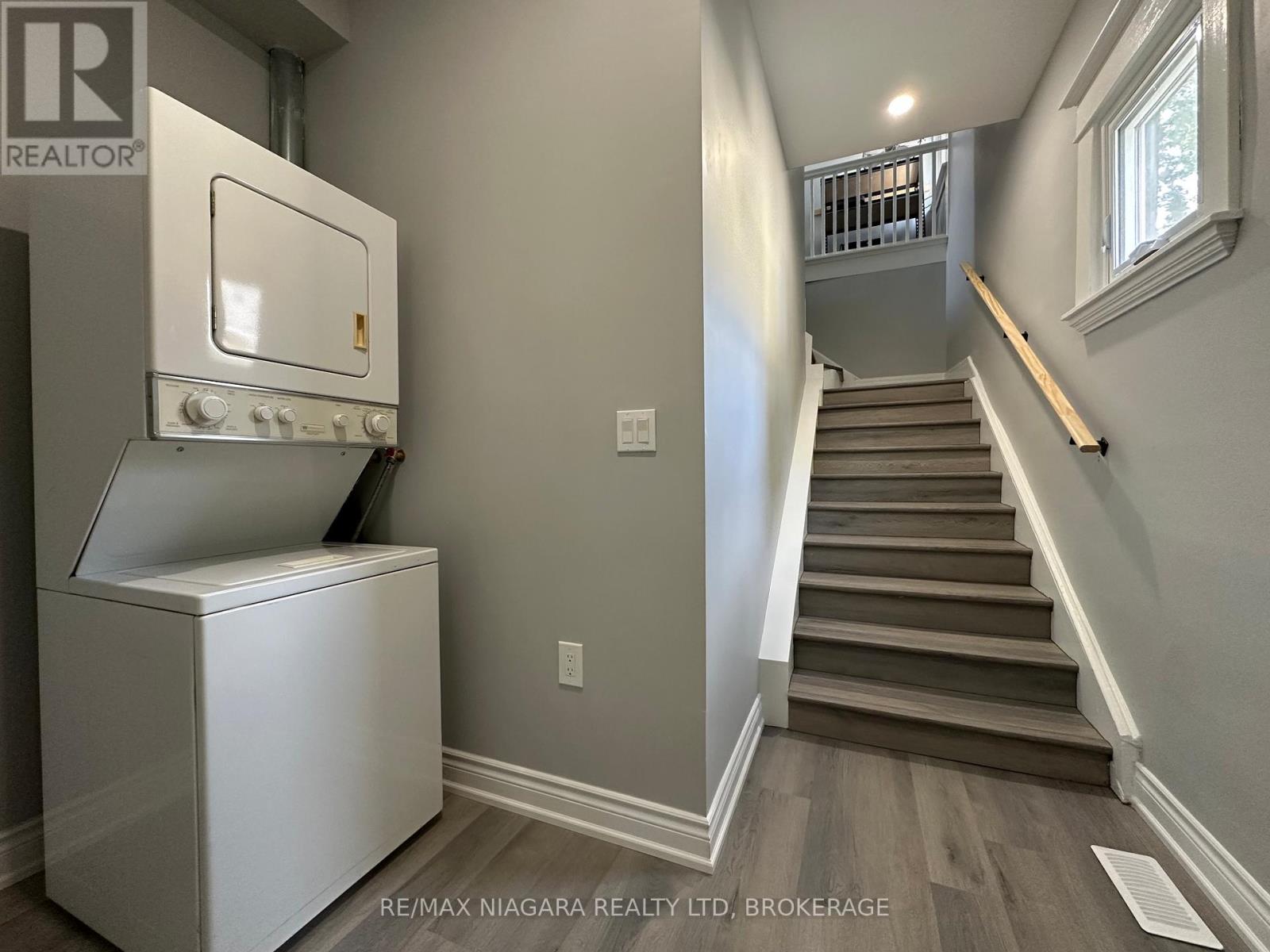 Unit B - 27 Water Street, St. Catharines, Ontario  L2R 4T6 - Photo 4 - X13521648