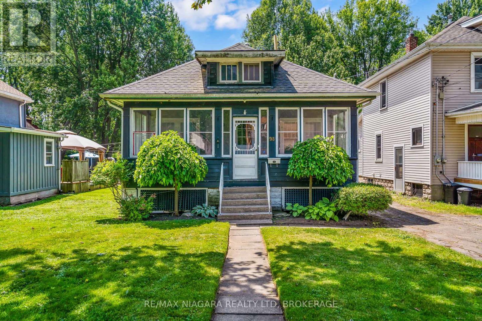 98 VICTORIA STREET, Port Colborne, Ontario