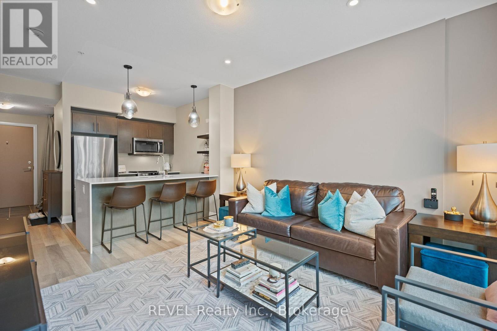 410 - 16 Concord Place, Grimsby, Ontario  L3M 4E8 - Photo 6 - X13521996